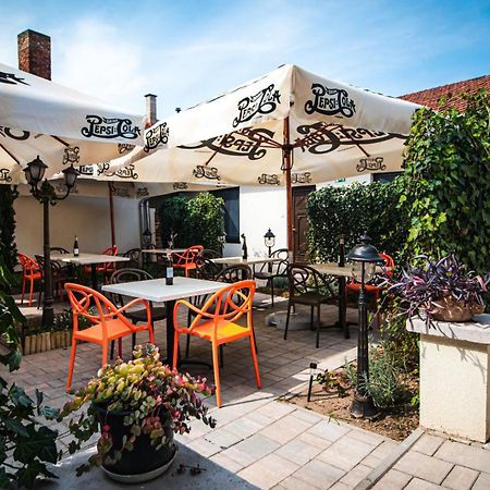 Fakapu Pince Es Panzio Bed and Breakfast Tokaj Εξωτερικό φωτογραφία
