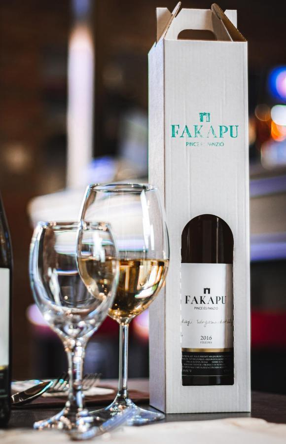 Fakapu Pince Es Panzio Bed and Breakfast Tokaj Εξωτερικό φωτογραφία